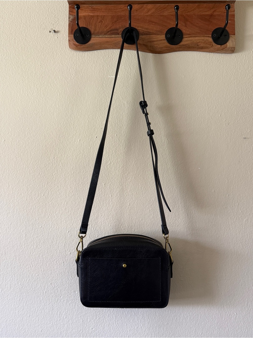 Madewell The Transport Camera Bag Black Genuine Leather Crossbody Lightweight - Picture 2 of 11